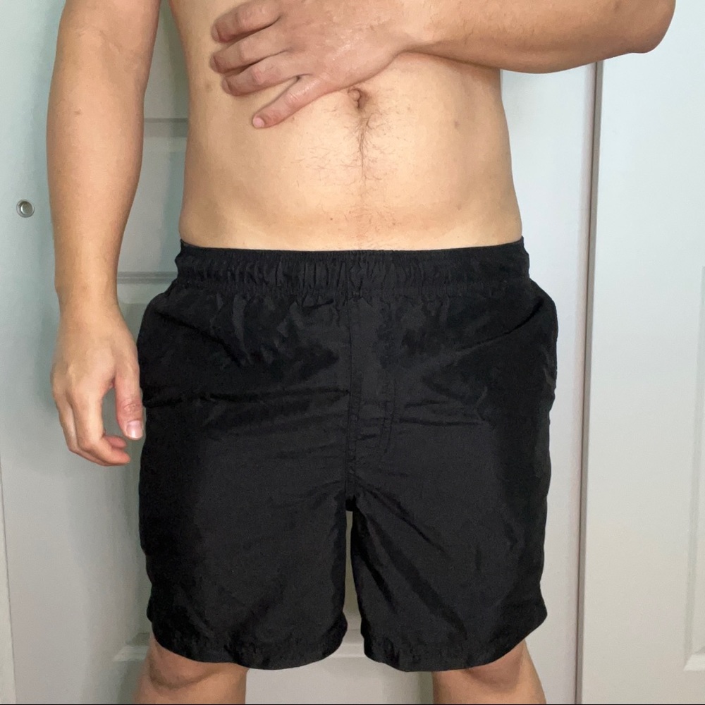Men’s swim shorts